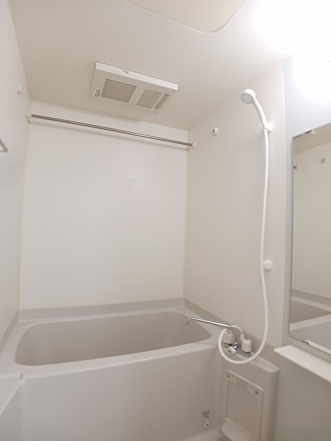 井原市下出部町 フランドゥーボナール101号室