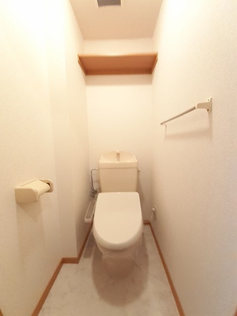 井原市高屋町 アルファ ツー202号室