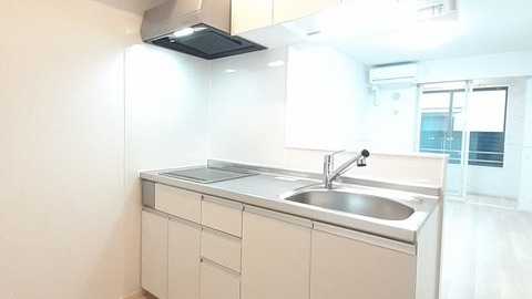 井原市井原町　コート エスポア 103号室