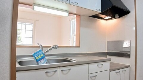 井原市下出部町 フランドゥーボナール101号室