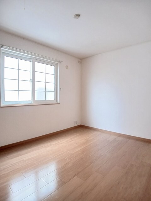 井原市下出部町 フランドゥーボナール101号室