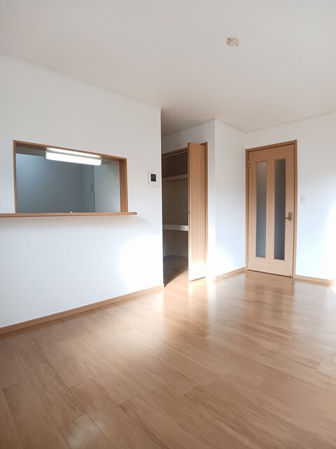 井原市下出部町 フランドゥーボナール101号室