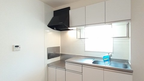 井原市高屋町　アウローラ104号室