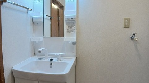 井原市下出部町 ジョイフルにしむらＢ201号室