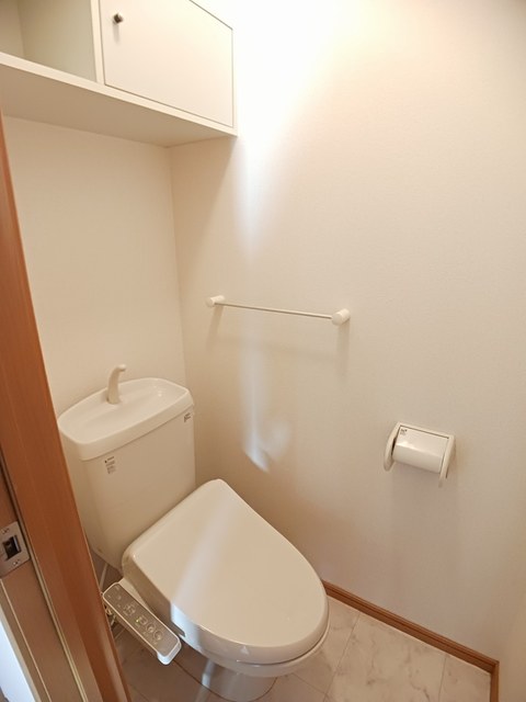 井原市木之子町	アビタシオン102号室