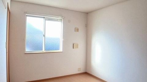 井原市木之子町 アビタシオン102号室