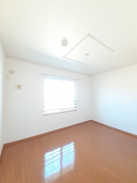 井原市東江原町　ガーデンハウスA202号室