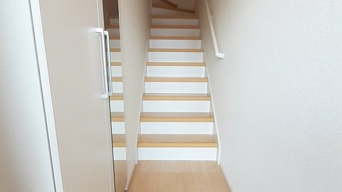 井原市笹賀町 フォレットＢ201号室