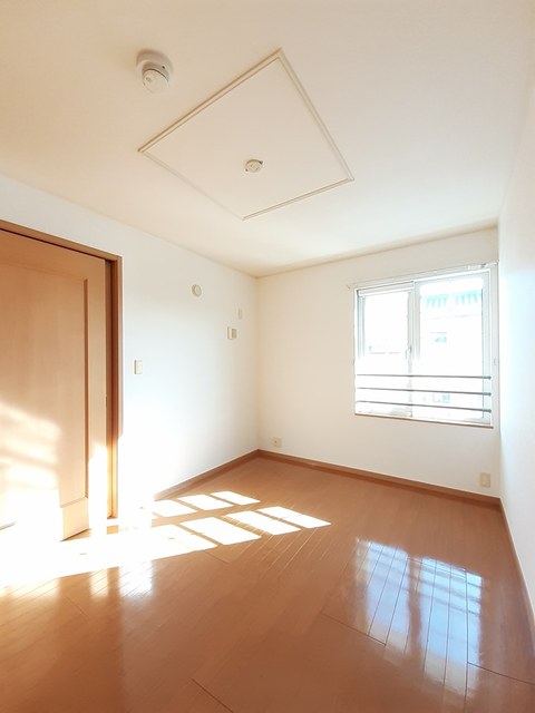 井原市東江原町　ガーデンハウスA202号室