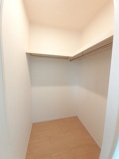 井原市笹賀町 フォレットＢ201号室