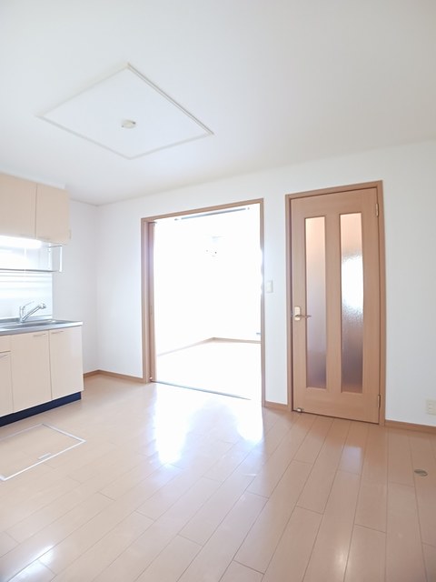 井原市木之子町	アビタシオン102号室