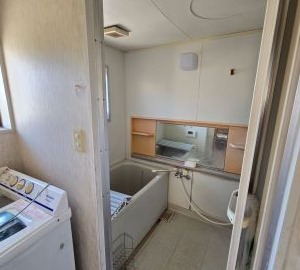井原市下出部町 中古住宅