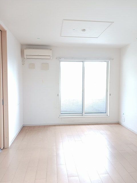 井原市下出部町 ジェルメＣ201号室