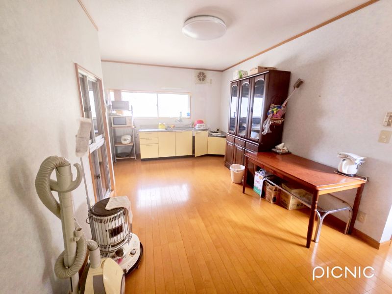 井原市西江原町 中古住宅 350万円