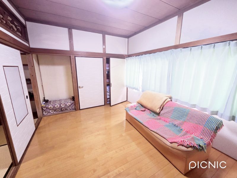 井原市西江原町 中古住宅 350万円