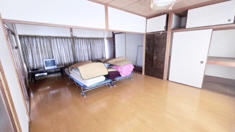 井原市西江原町 中古住宅 350万円