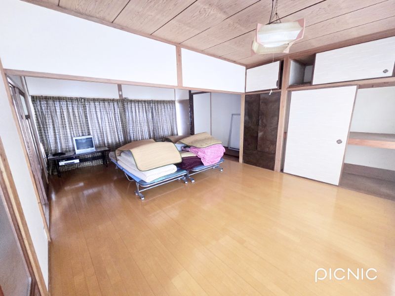 井原市西江原町 中古住宅 350万円