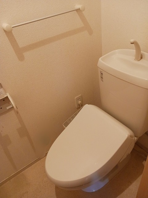 井原市下出部町 ジェルメＣ201号室