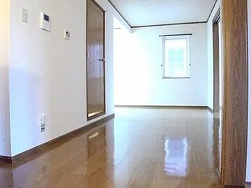井原市七日市町 プルミエールβ 201号室
