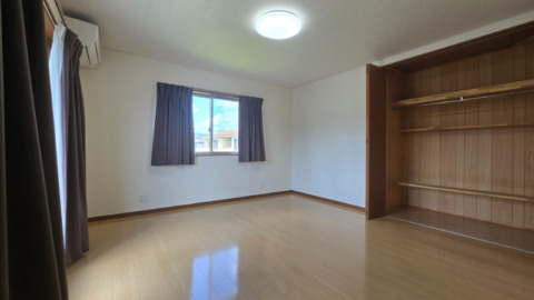 井原市西江原町 中古住宅 1,600万円