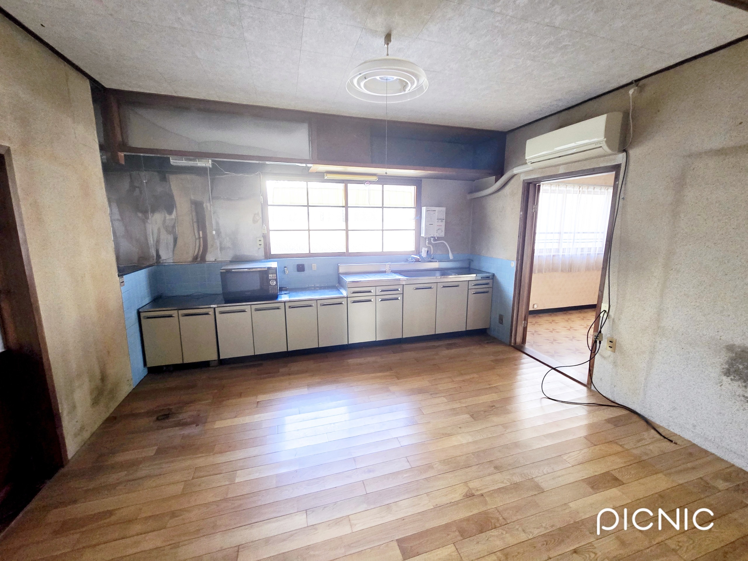 井原市芳井町吉井 中古住宅 250万円