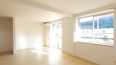 井原市高屋町 アルファ ワン 203号室