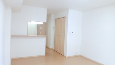 井原市上出部町 ウインティ102号室