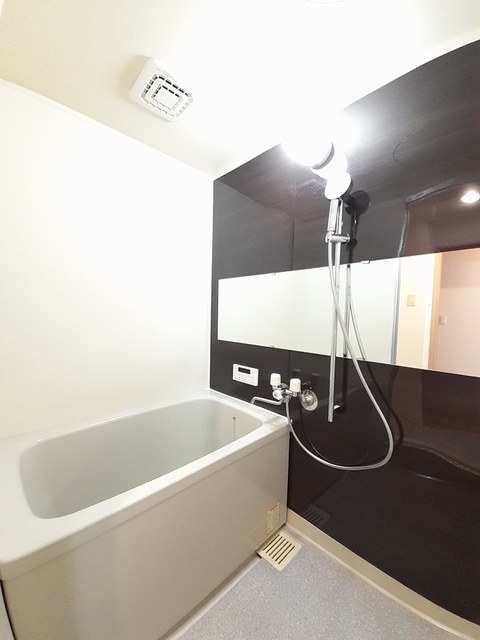 井原市高屋町 アルファ ワン 203号室