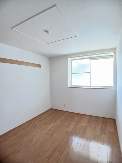 井原市下出部町 マーベラスＮ203号室
