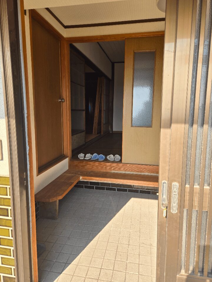 笠岡市大島中 中古住宅 300万円