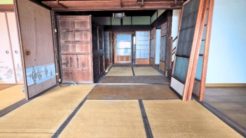 笠岡市大島中 中古住宅 300万円