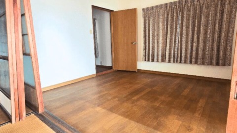 笠岡市大島中 中古住宅 300万円