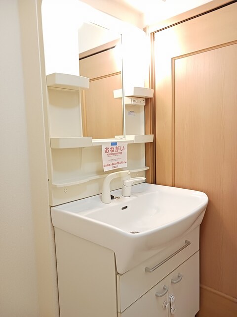 井原市東江原町　ガーデンハウスA201号室