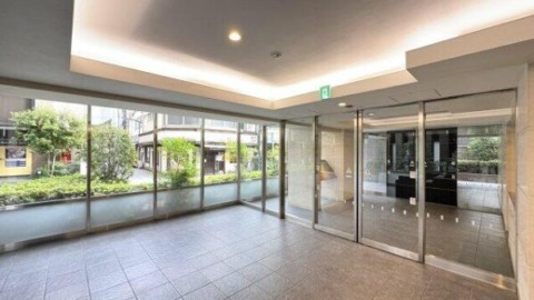 福山市三之丸町 サーパスシティ福山駅前