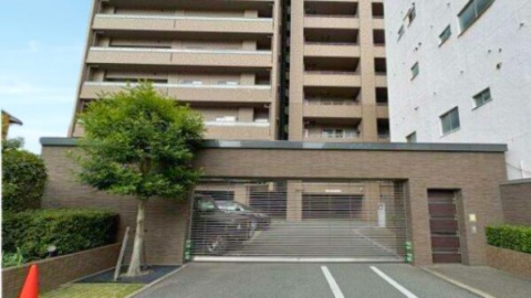 福山市三之丸町 サーパスシティ福山駅前