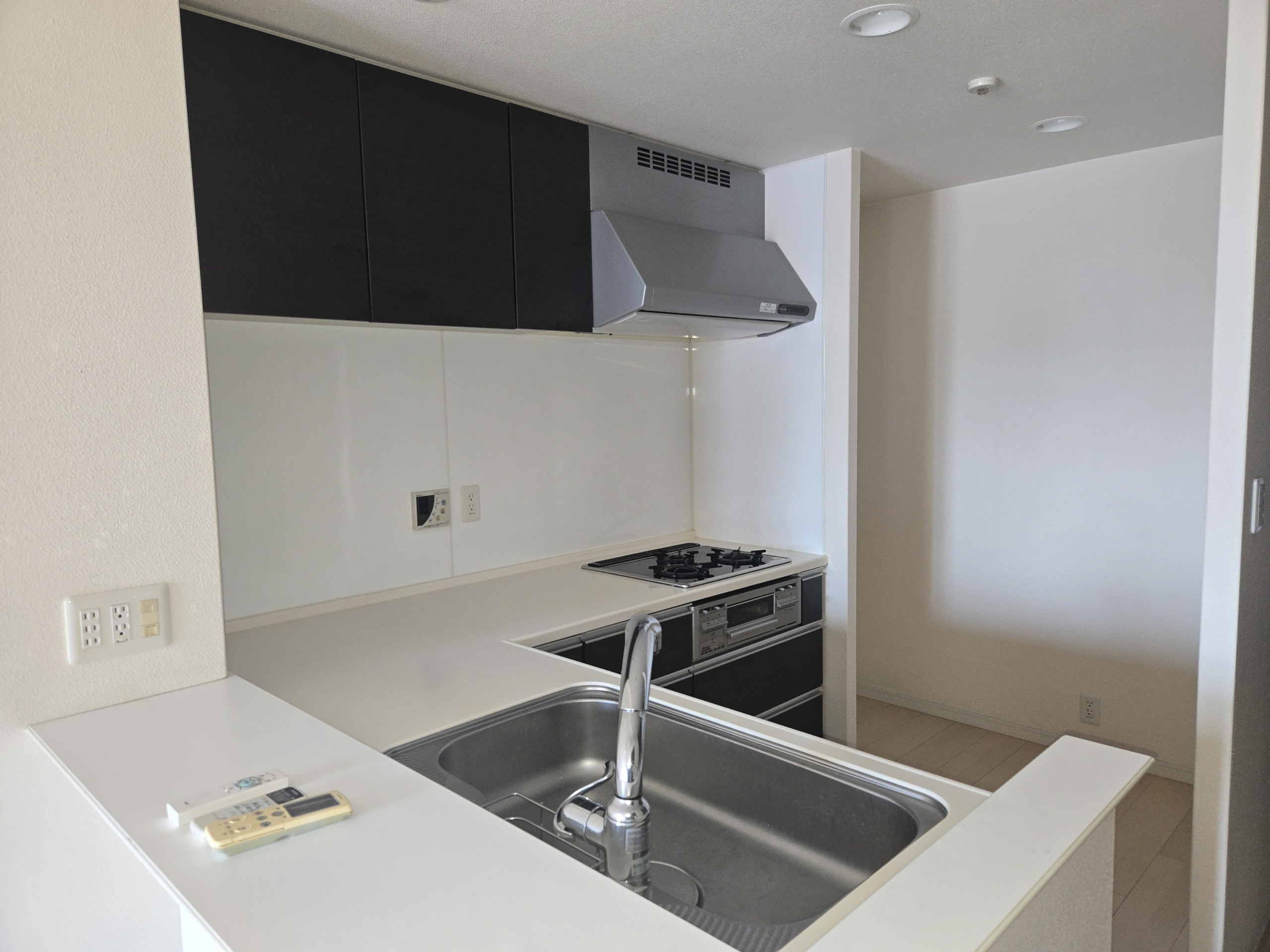 福山市三之丸町　サーパスシティ福山駅前