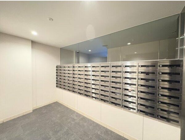 福山市三之丸町 サーパスシティ福山駅前