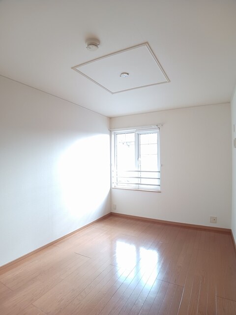 井原市東江原町　ガーデンハウスA201号室