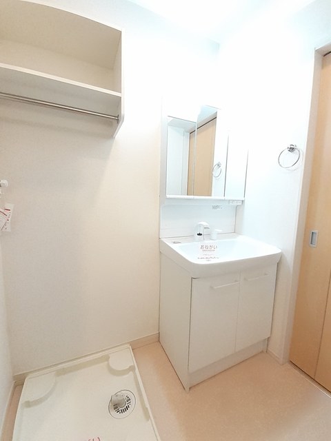 井原市笹賀町 フォレストガーデンD 101号室