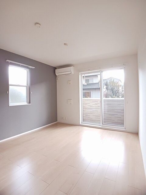 井原市笹賀町 サンライズ101号室