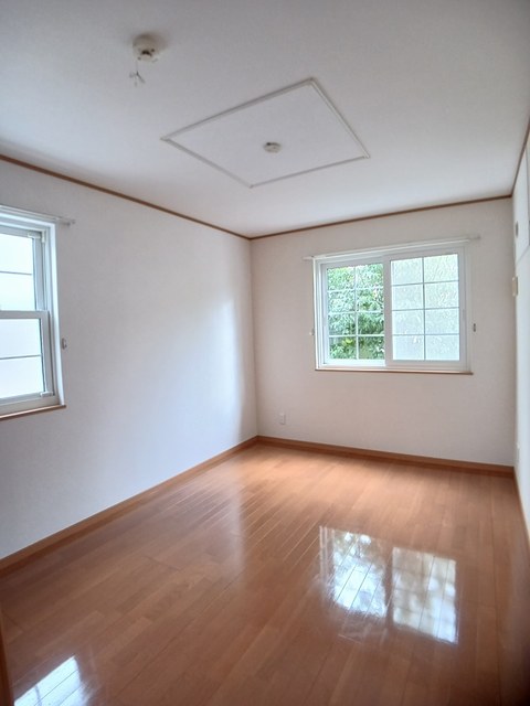 井原市西江原町 トゥジュールヴェール101号室