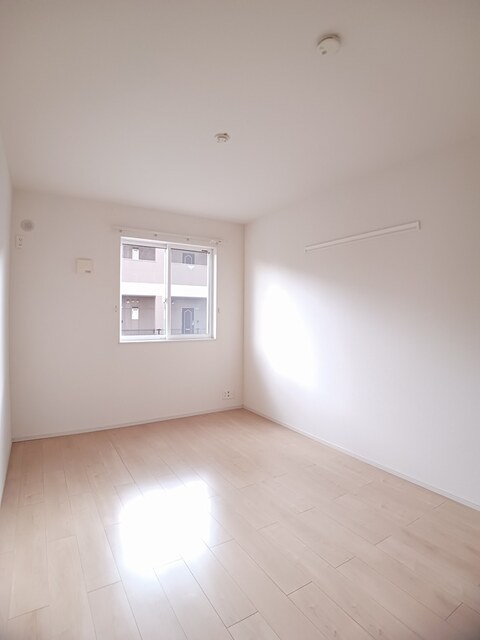 井原市笹賀町 サンライズ101号室