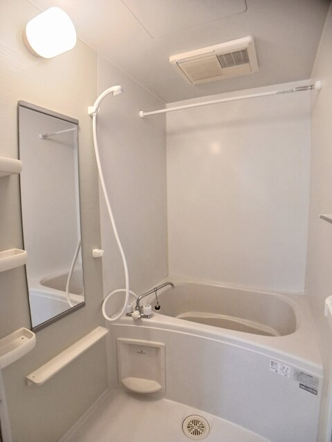 井原市西江原町フォーゲルＡ102号室