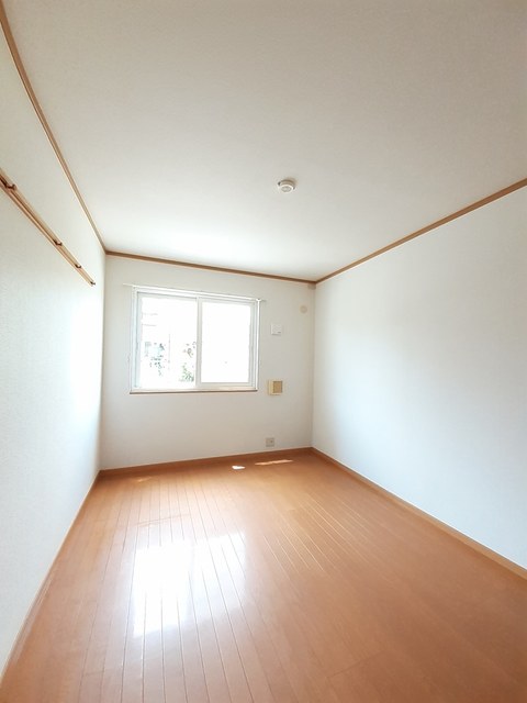 井原市七日市町 フローレンス２００５102号室