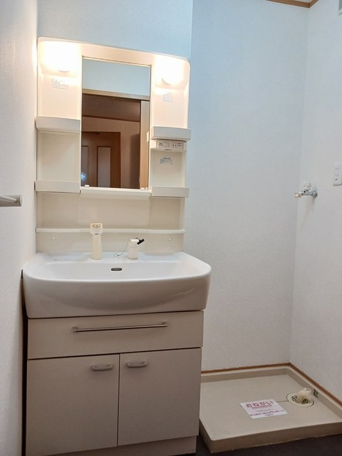 井原市西江原町 トゥジュールヴェール101号室