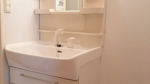 井原市笹賀町 ディアレストＡ101号室