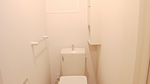 井原市七日市町 シュクルＢ203号室