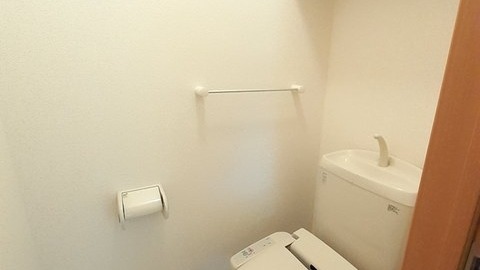 井原市笹賀町 ディアレストＡ101号室