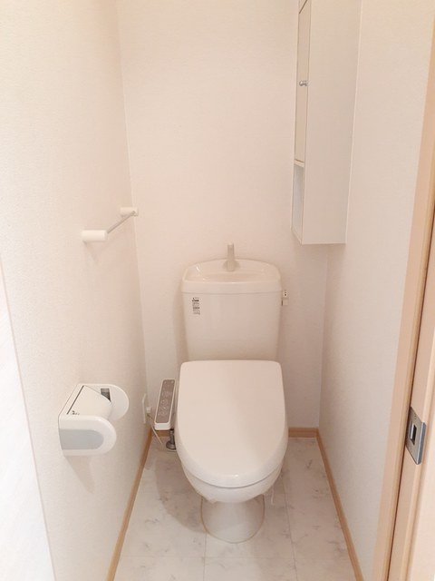 井原市下出部町 ブリーゼ103号室