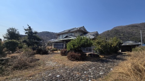 井原市下出部町１丁目 中古住宅 3,900万円